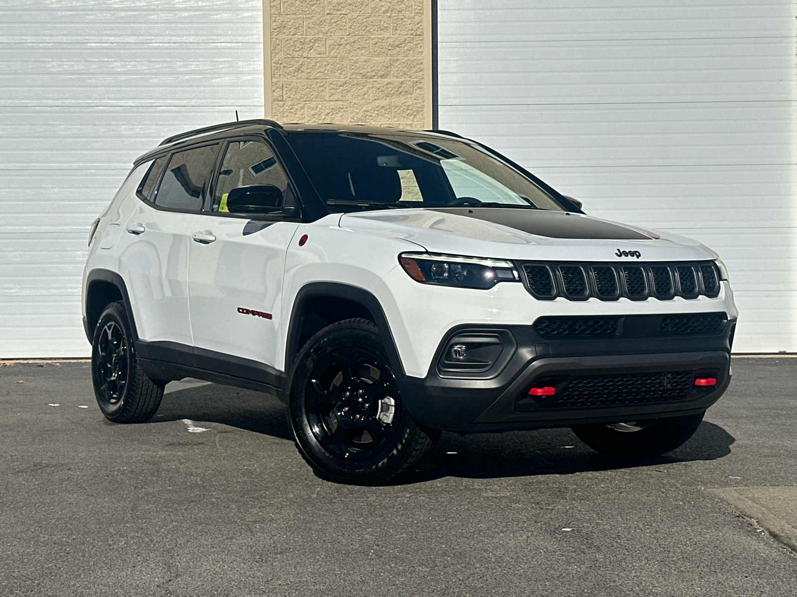 2023 Jeep Compass Trailhawk 2