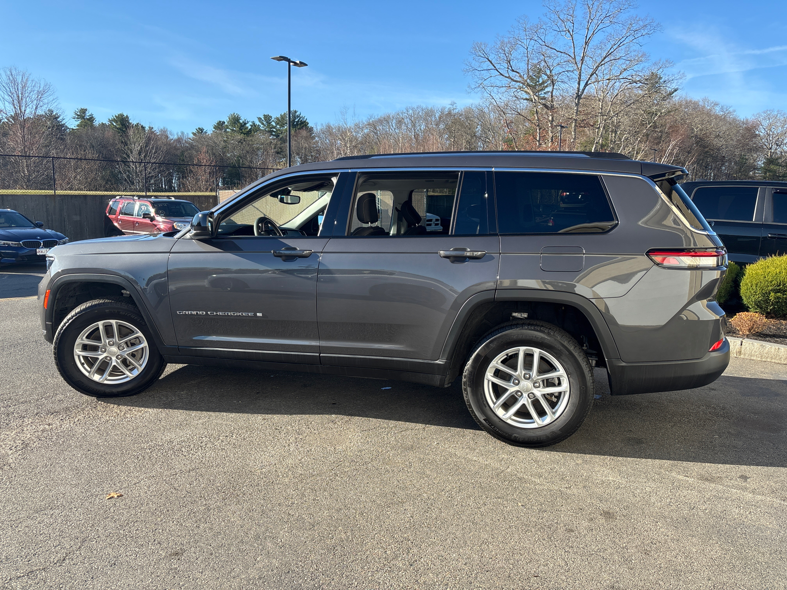 2023 Jeep Grand Cherokee L Laredo 5