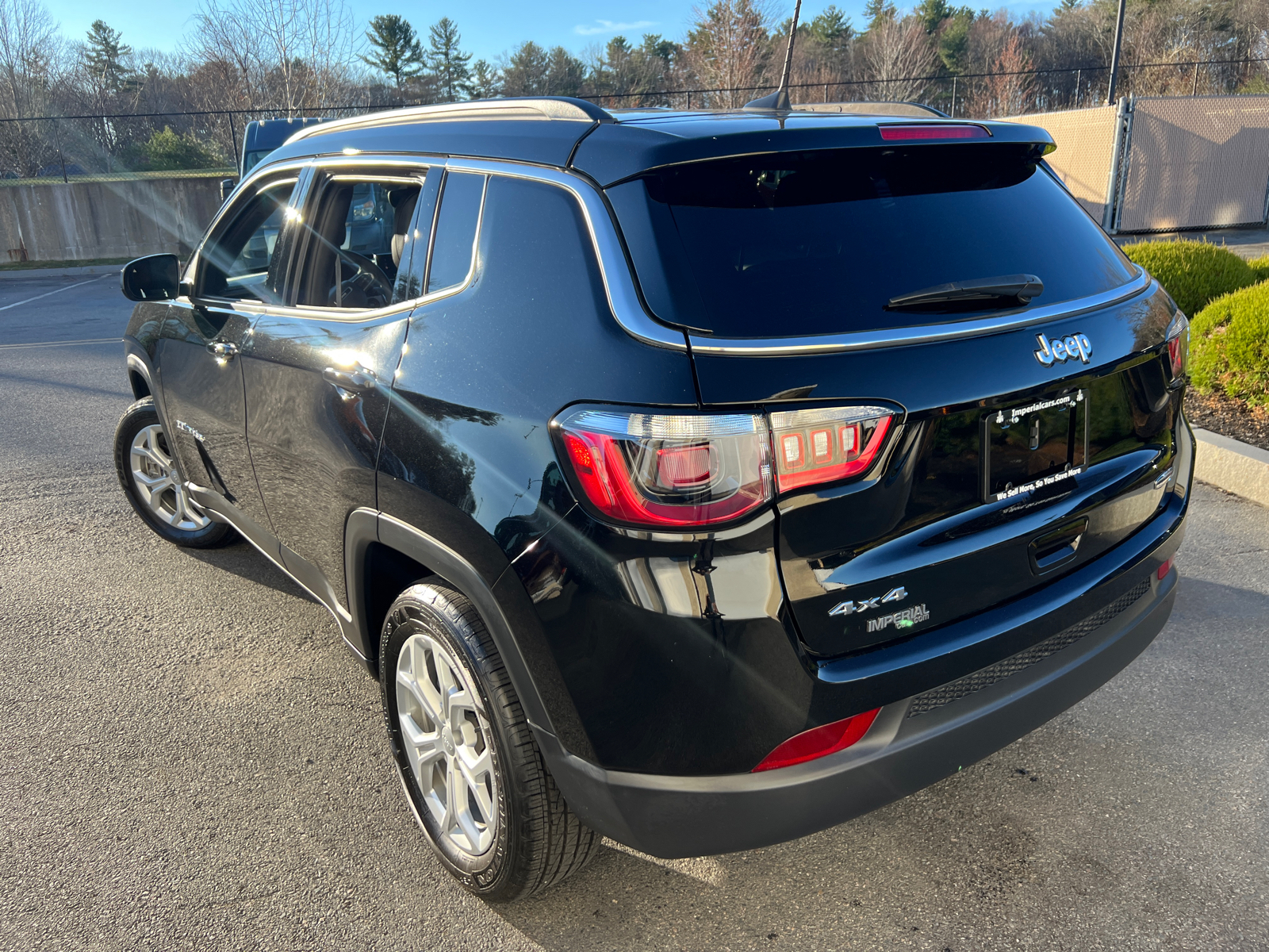 2024 Jeep Compass Latitude 8