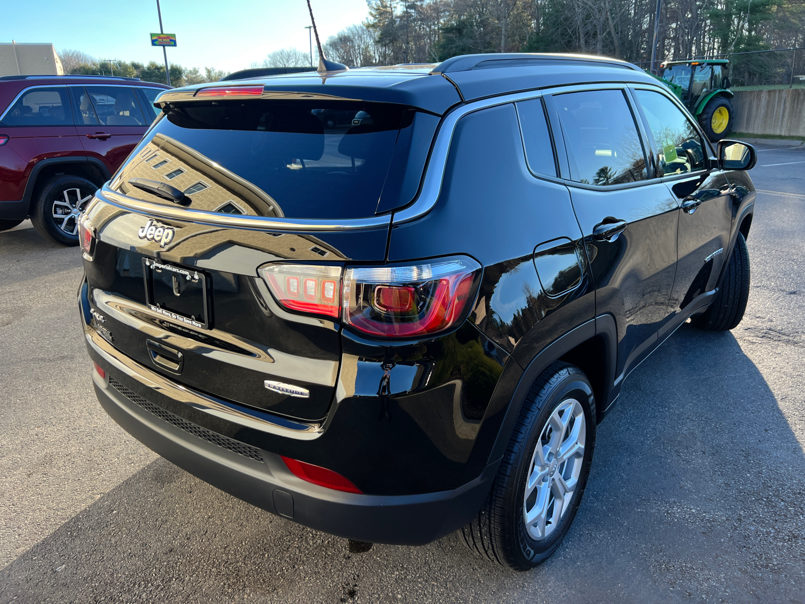 2024 Jeep Compass Latitude 11