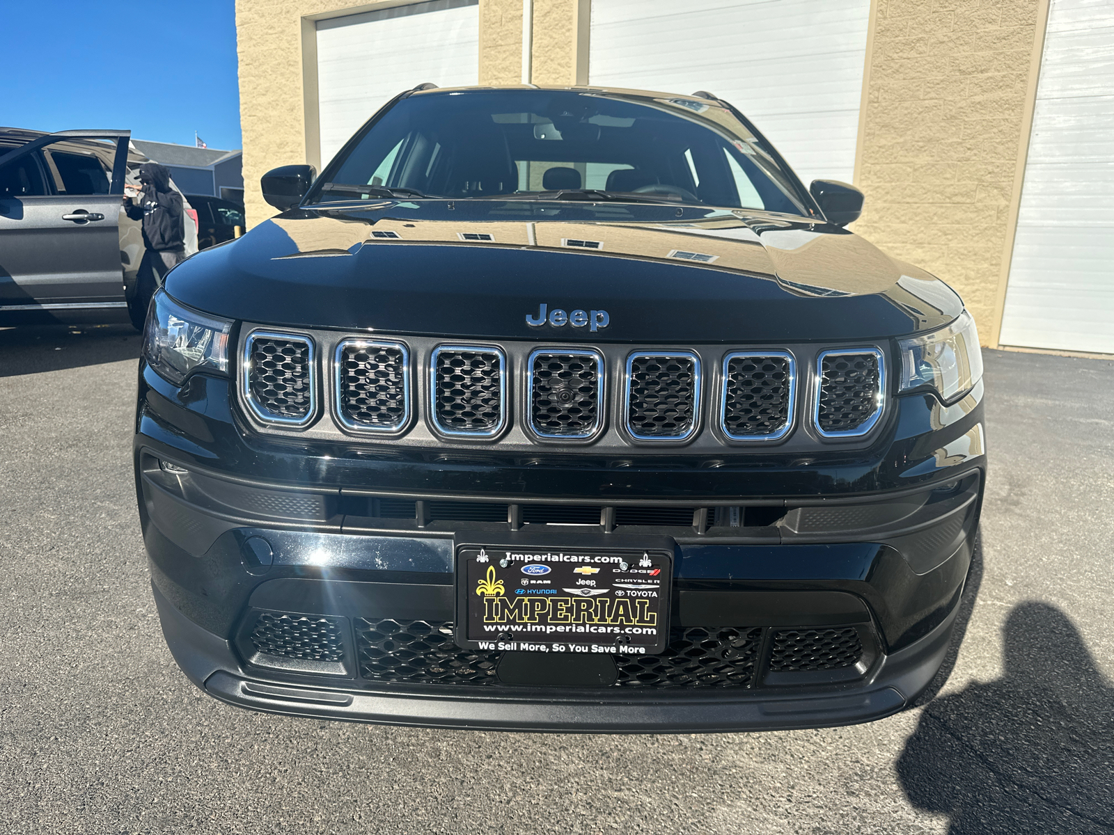 2023 Jeep Compass Latitude Lux 3