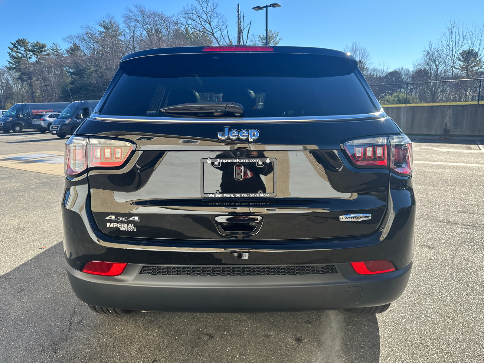 2023 Jeep Compass Latitude Lux 8