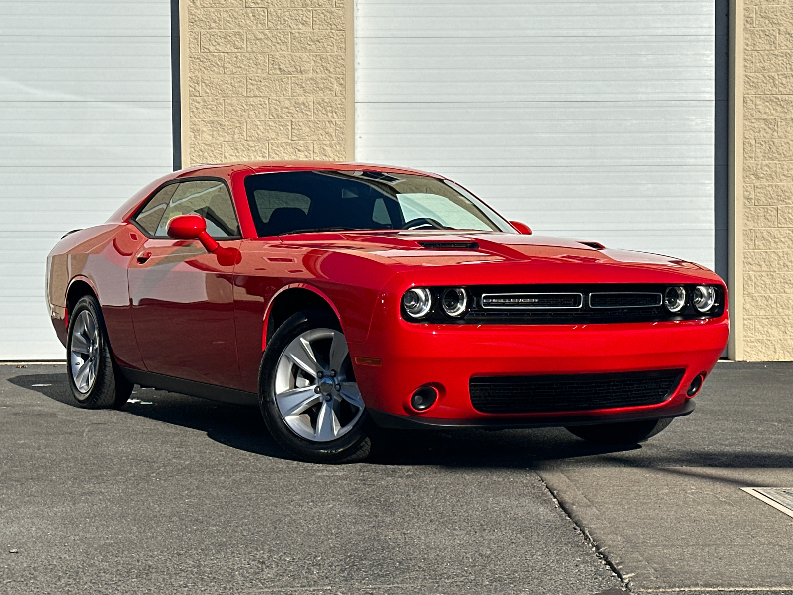 2023 Dodge Challenger SXT 1