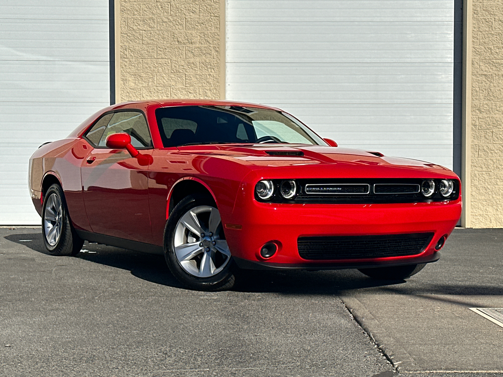 2023 Dodge Challenger SXT 2