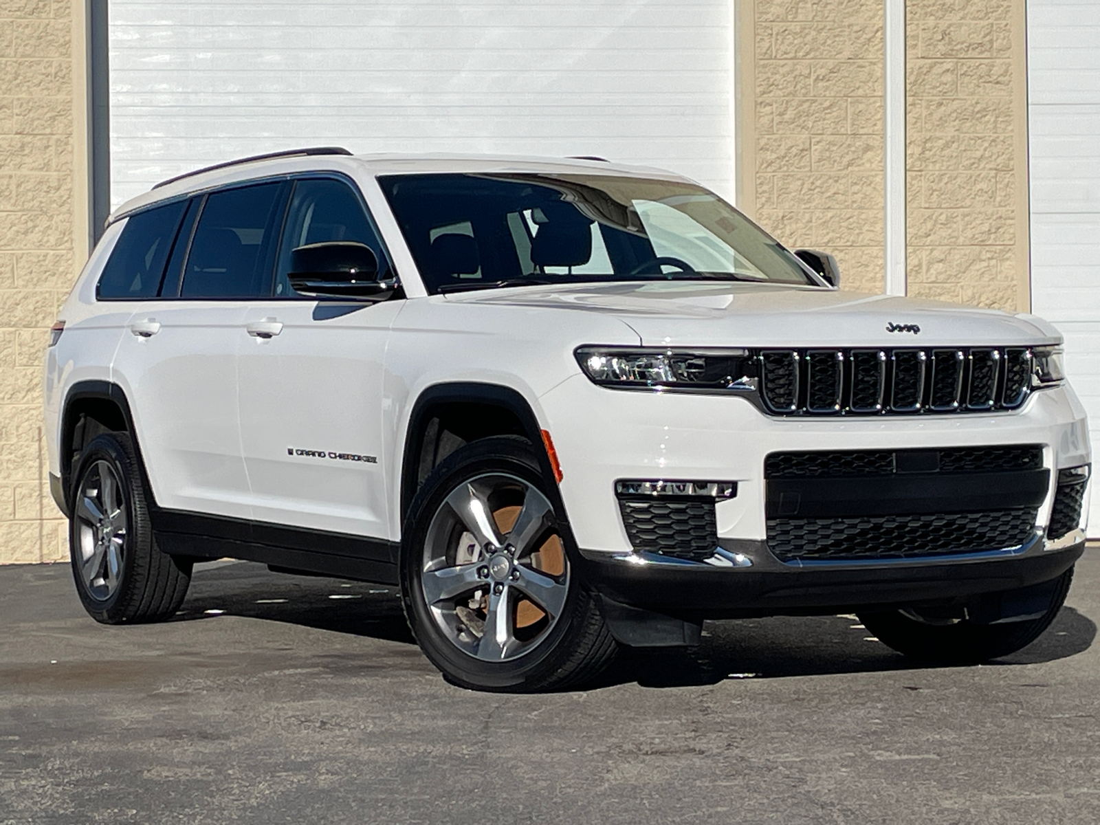 2021 Jeep Grand Cherokee L Limited 1