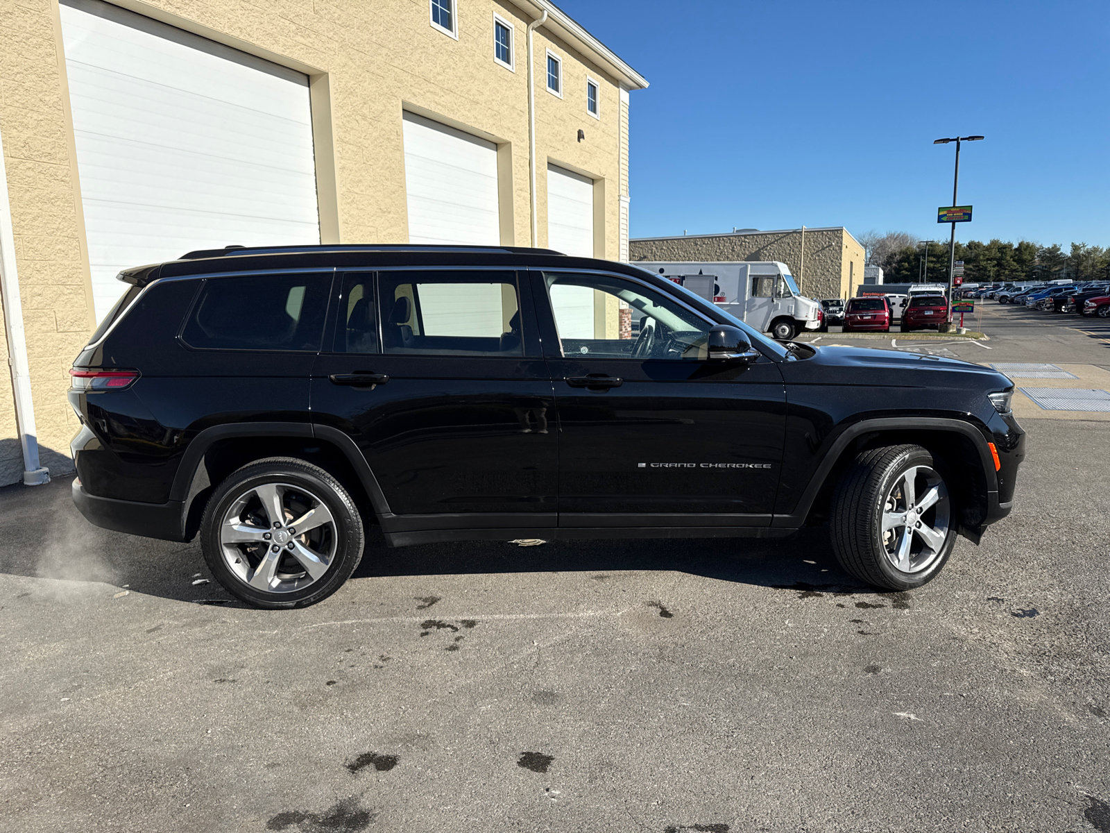 2021 Jeep Grand Cherokee L Limited 11