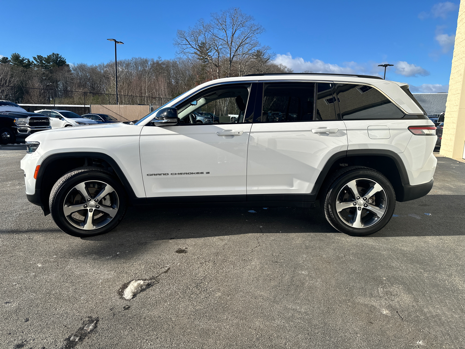 2023 Jeep Grand Cherokee Limited 5