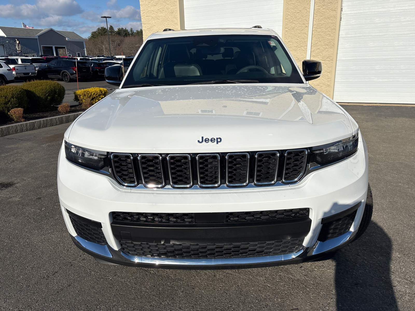 2023 Jeep Grand Cherokee L Limited 3