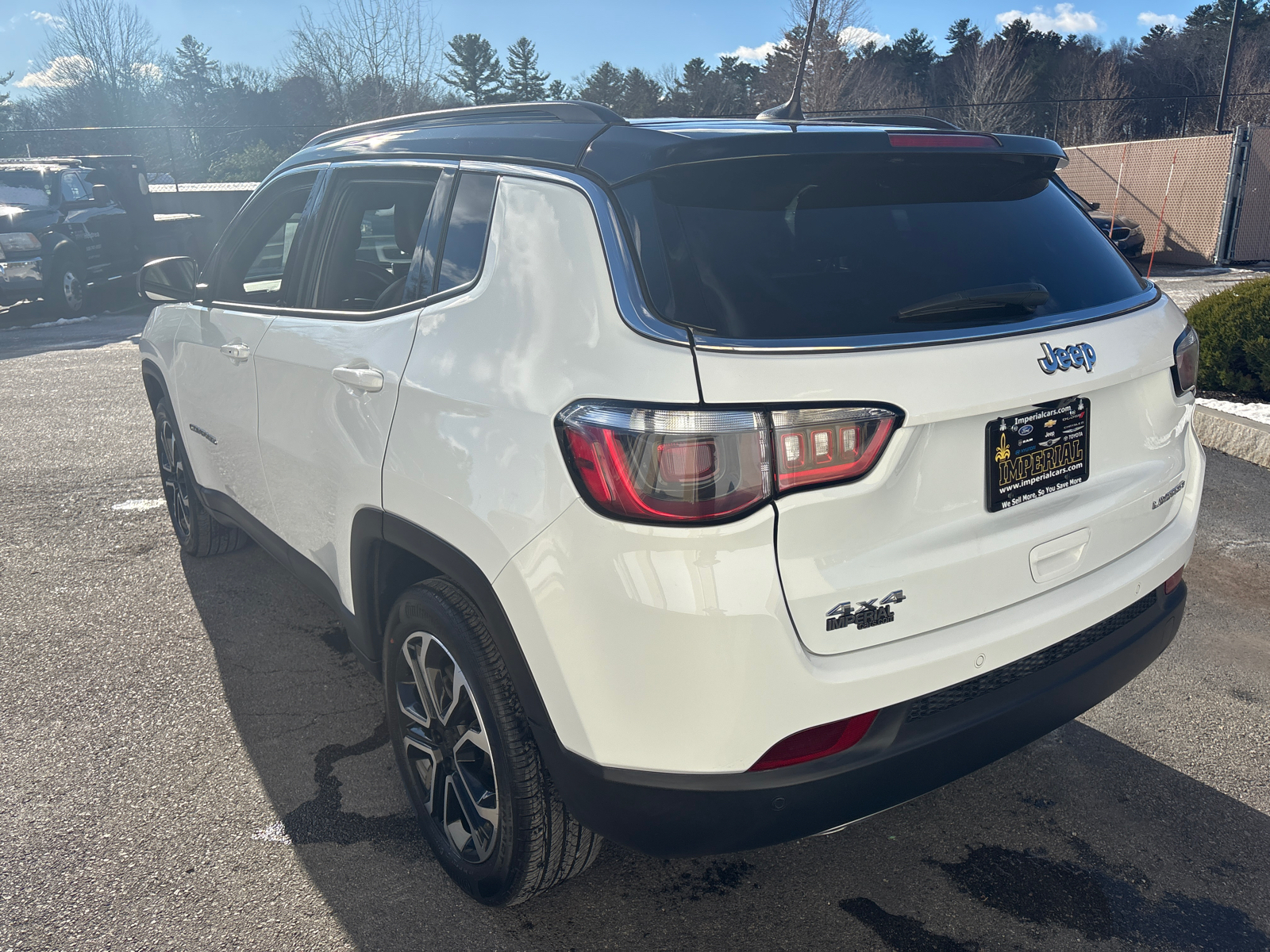 2023 Jeep Compass  7