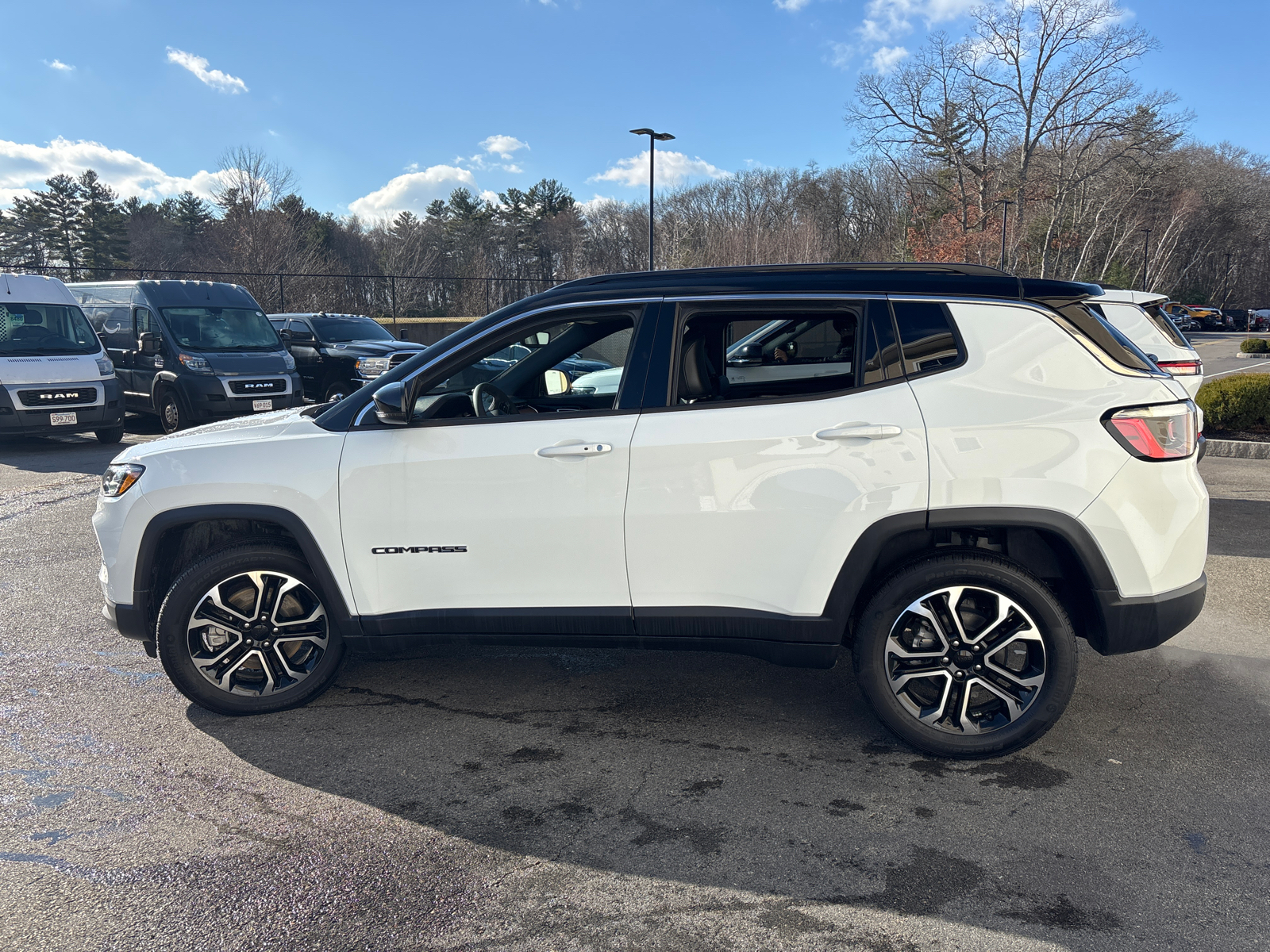 2023 Jeep Compass Limited 5