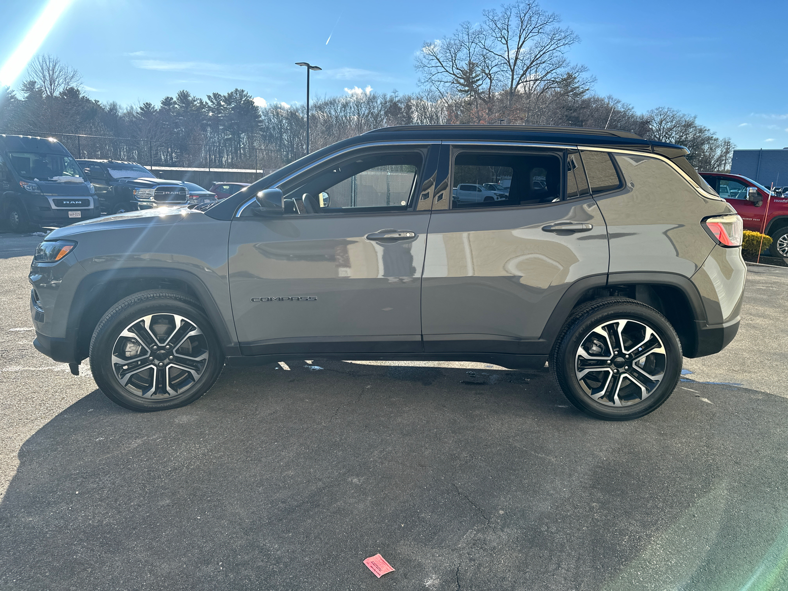 2023 Jeep Compass Limited 5