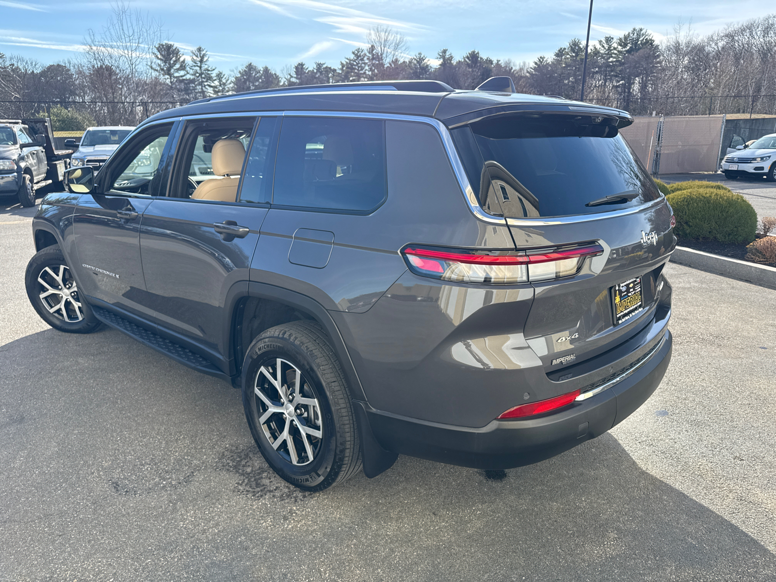 2023 Jeep Grand Cherokee L Limited 7