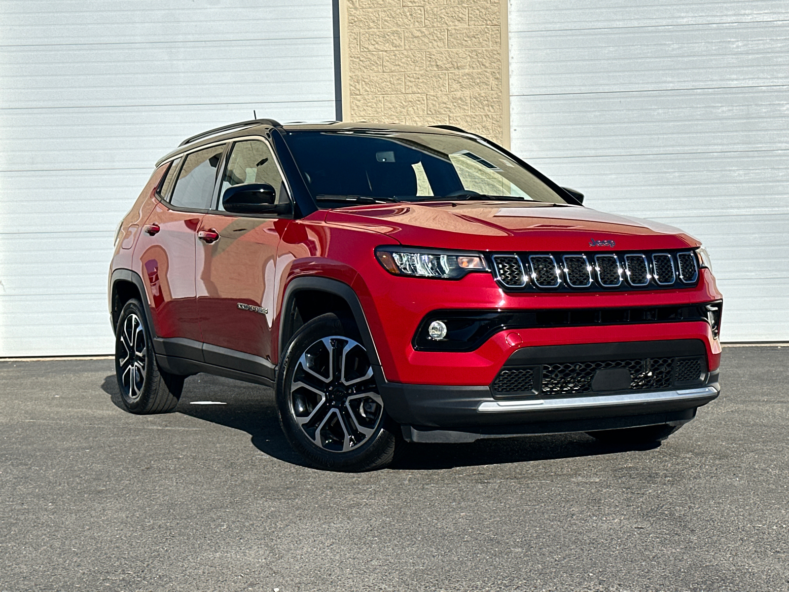 2023 Jeep Compass Limited 1