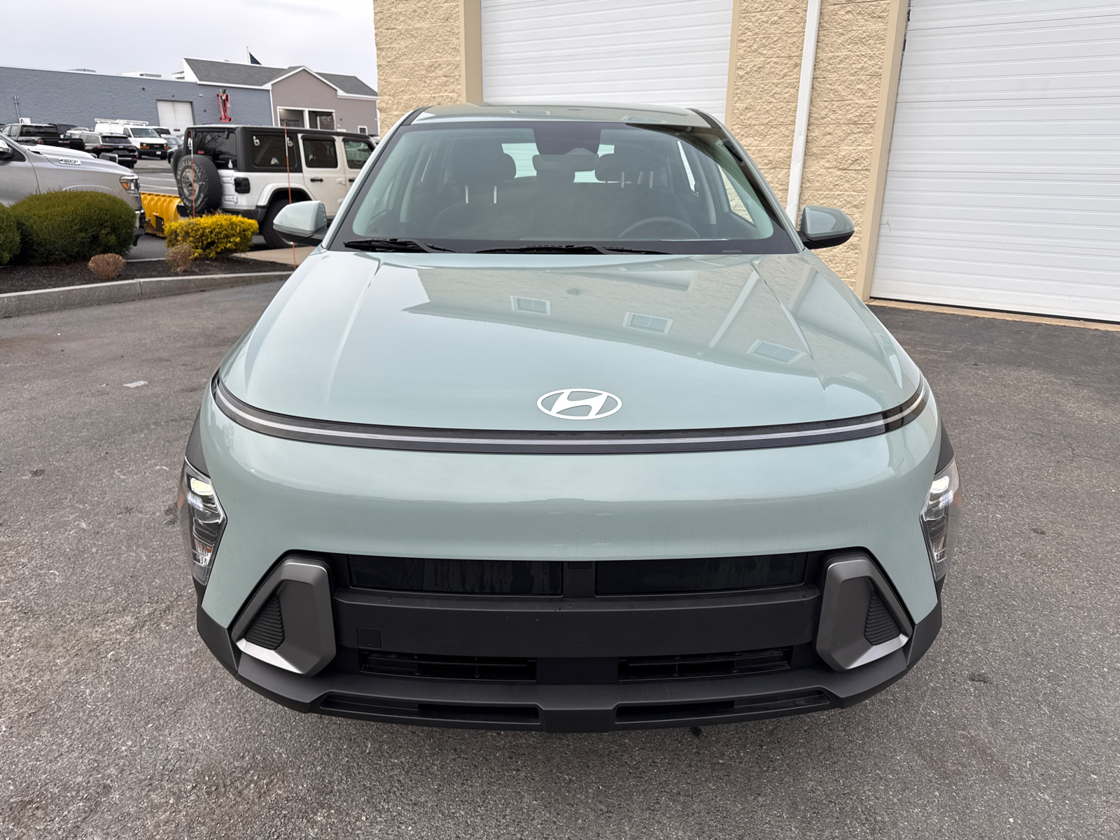 2024 Hyundai Kona SE 2