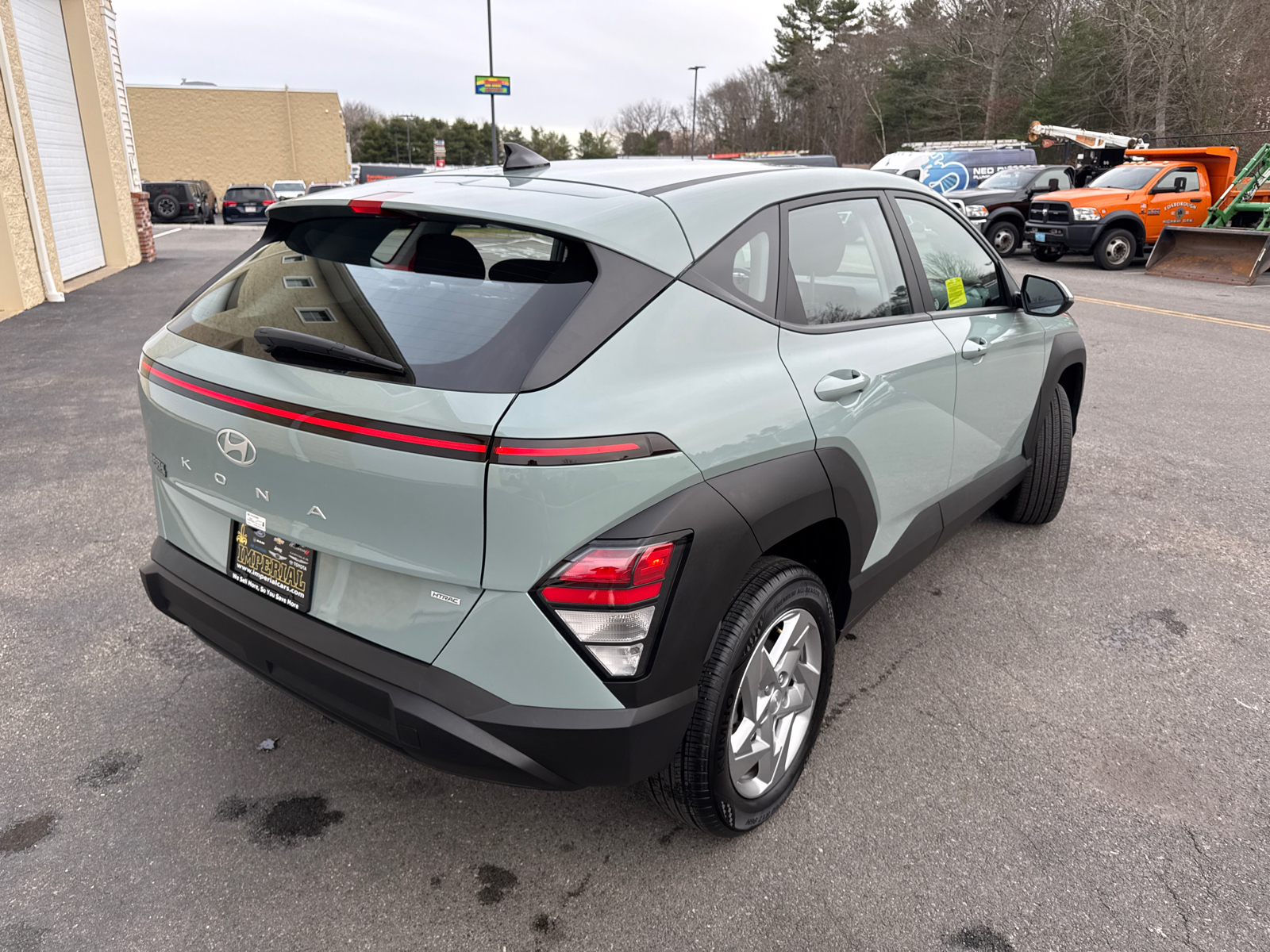 2024 Hyundai Kona SE 10