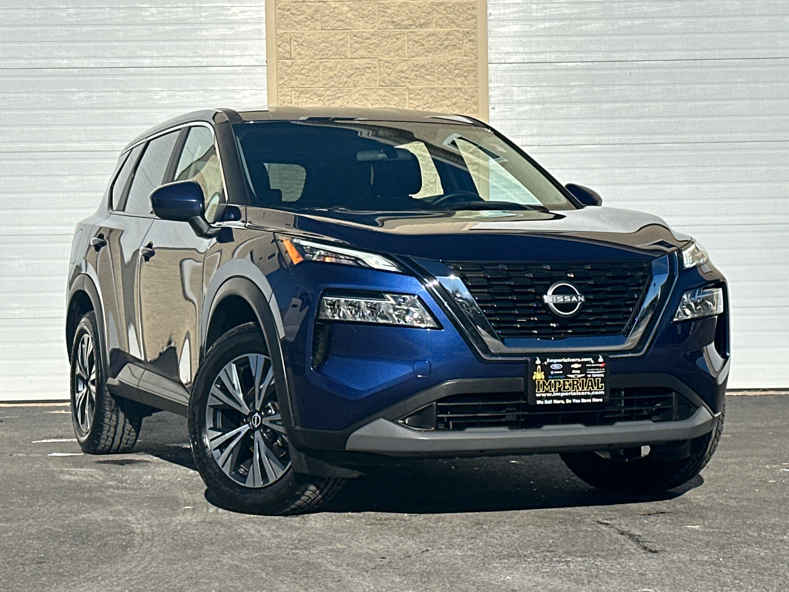 2023 Nissan Rogue SV 1