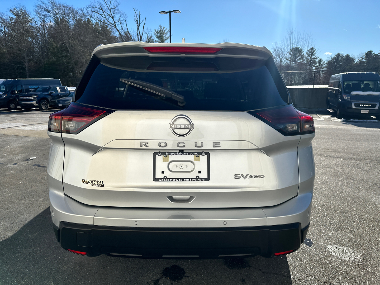 2024 Nissan Rogue SV 8