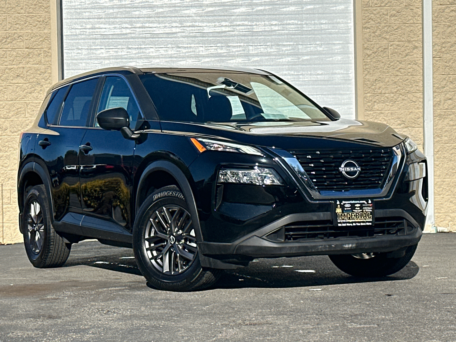 2023 Nissan Rogue S 2