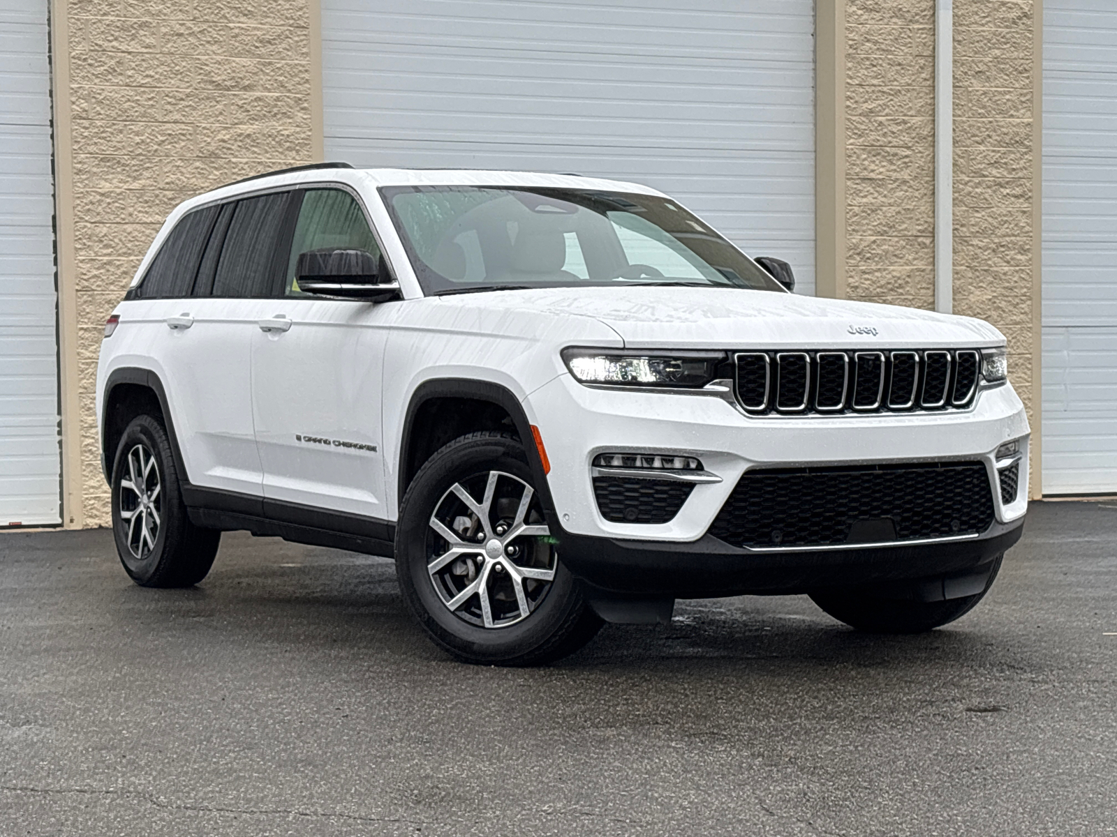 2023 Jeep Grand Cherokee Limited 2