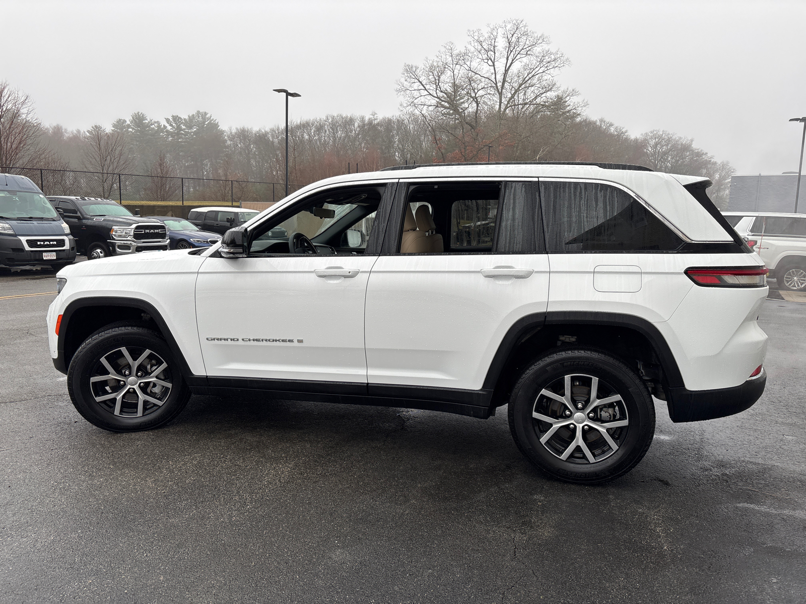 2023 Jeep Grand Cherokee Limited 5