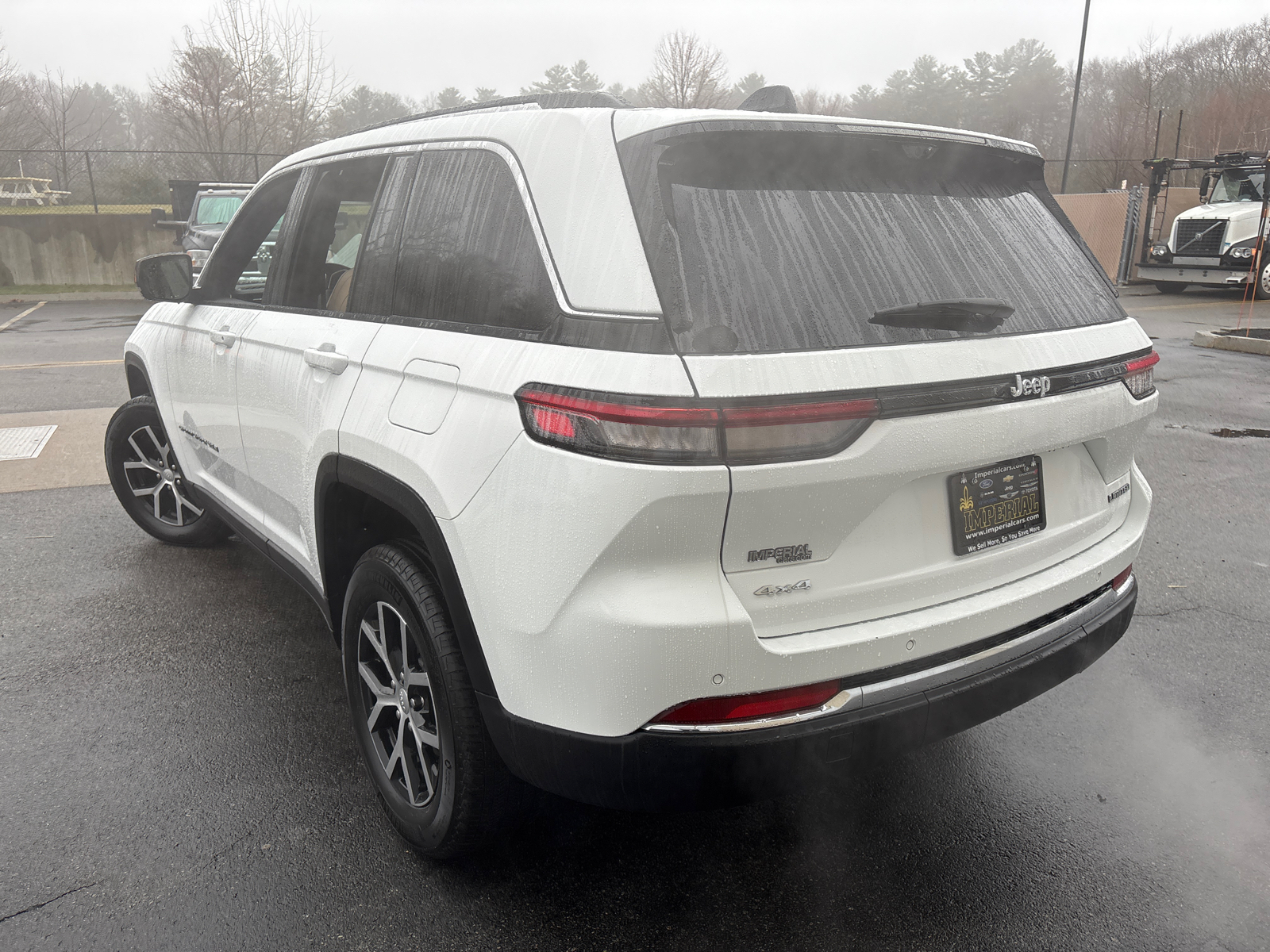 2023 Jeep Grand Cherokee Limited 7