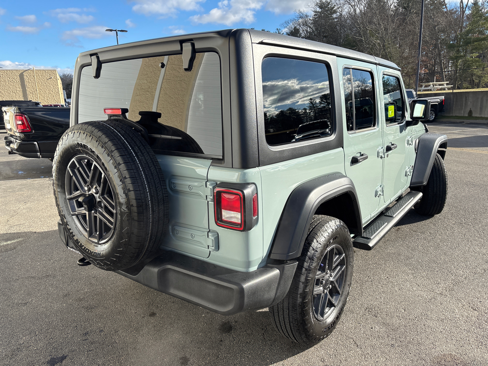 2024 Jeep Wrangler Sport S 10