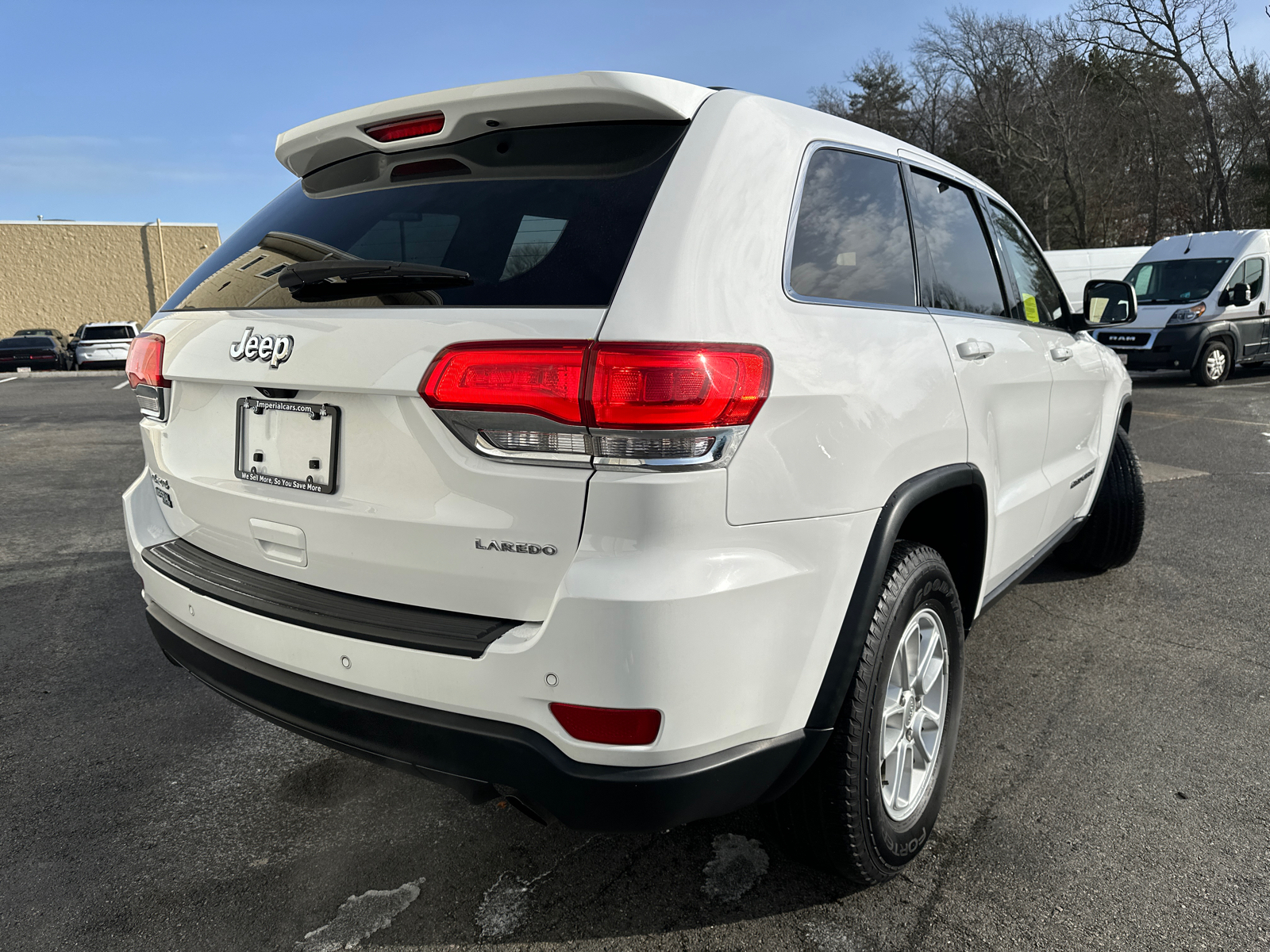 2018 Jeep Grand Cherokee Laredo 10