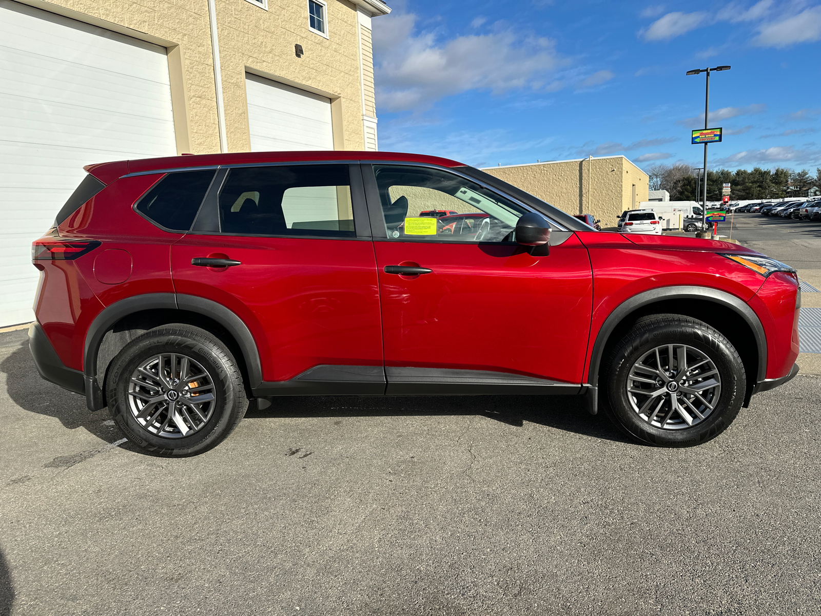 2021 Nissan Rogue S 11