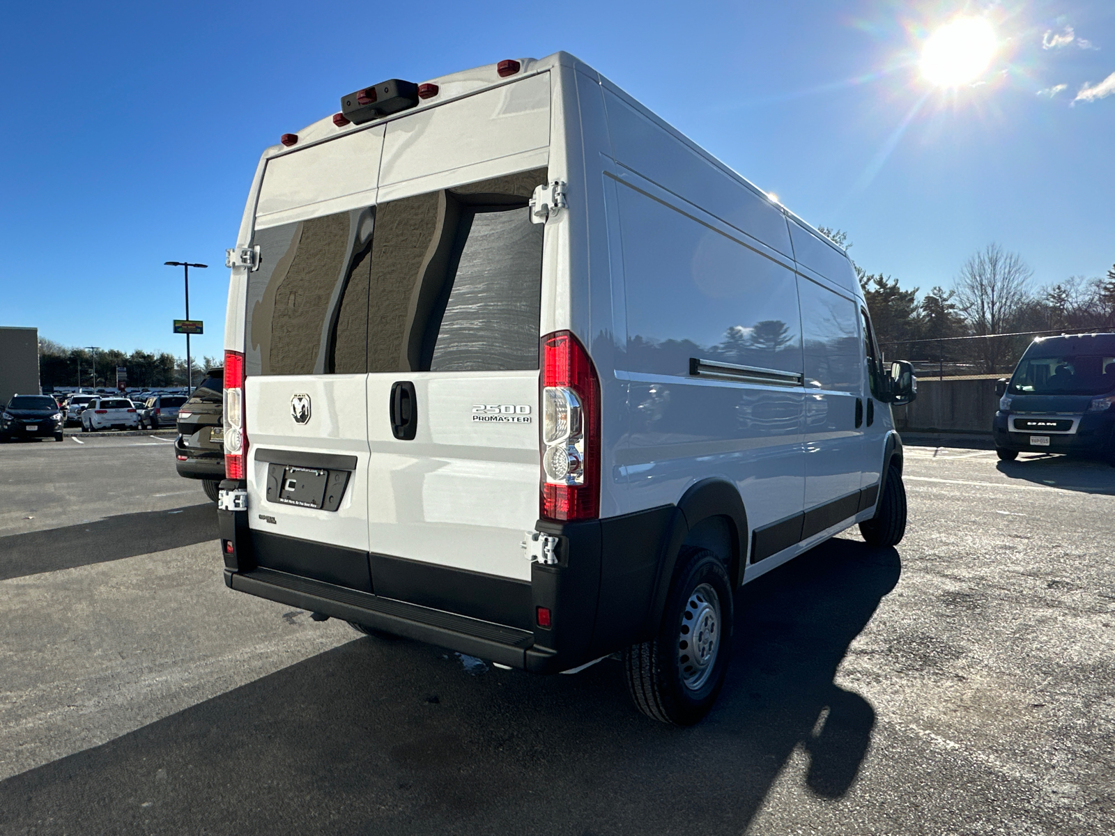 2024 Ram ProMaster 2500 High Roof 10