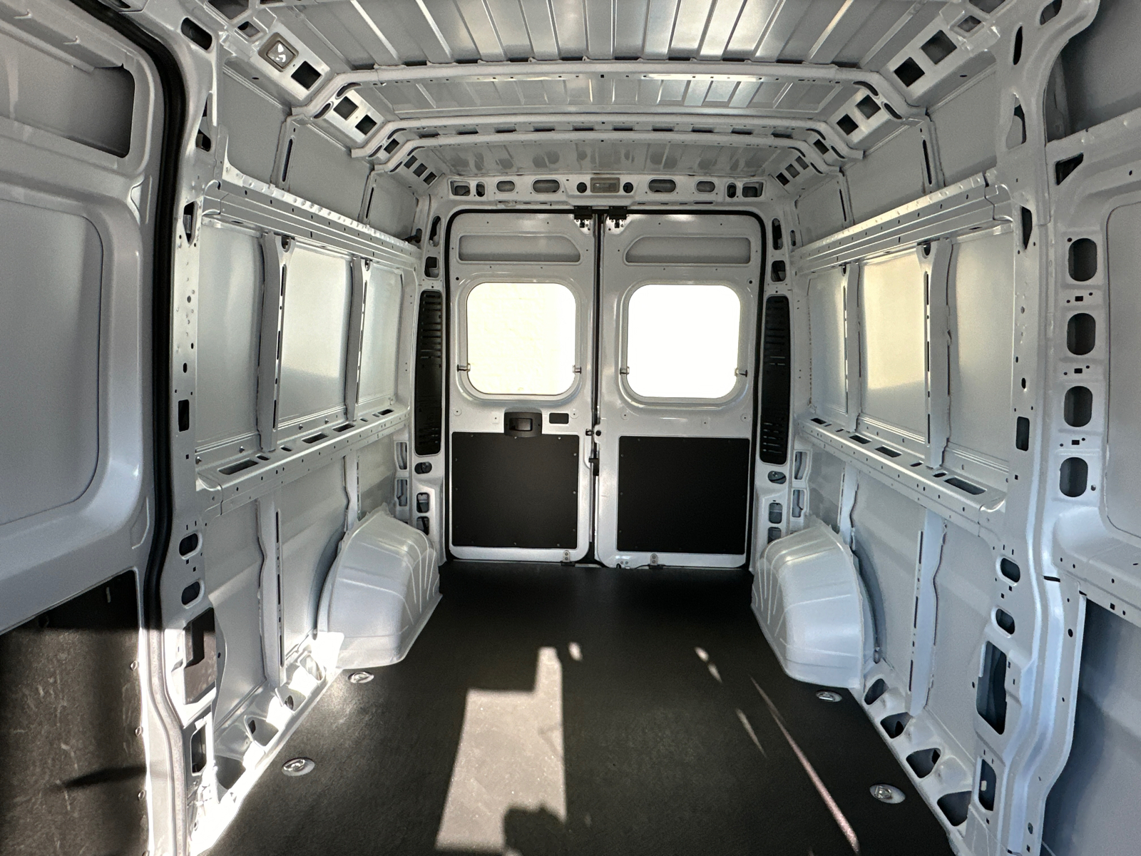 2024 Ram ProMaster 2500 High Roof 22