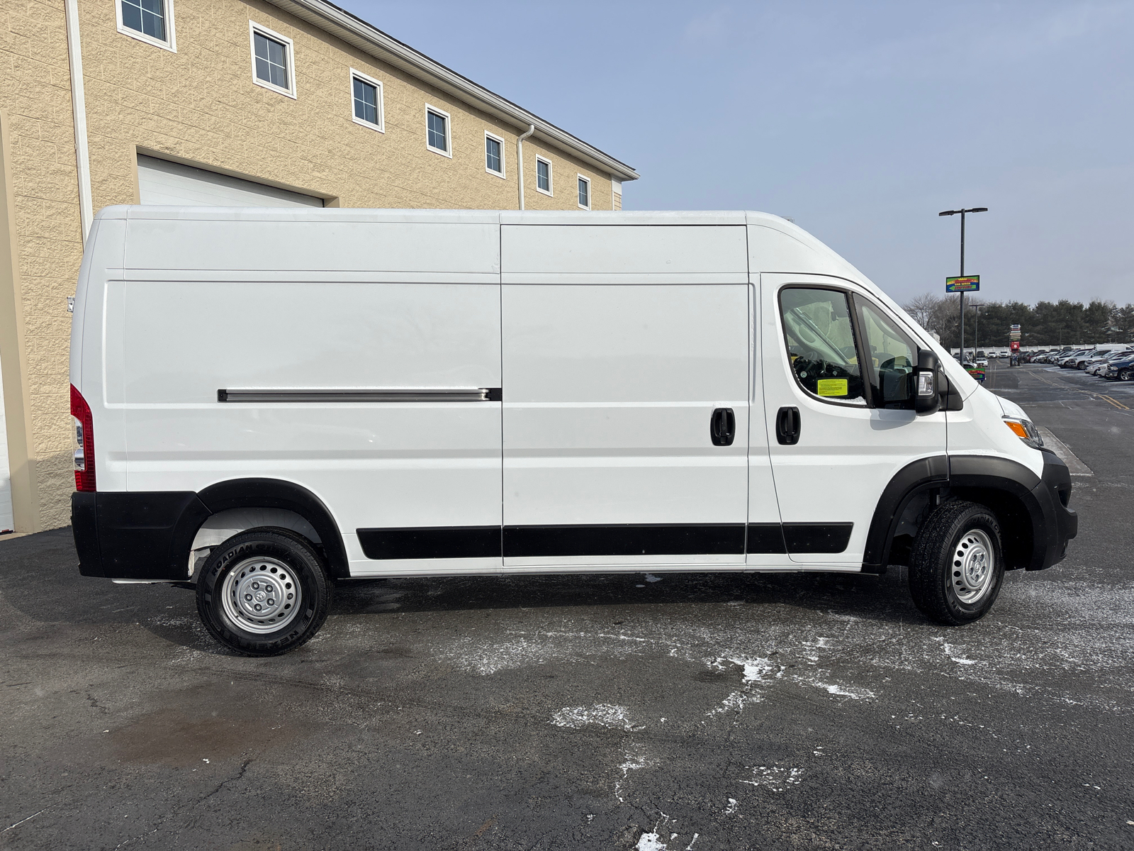 2024 Ram ProMaster 2500 High Roof 13