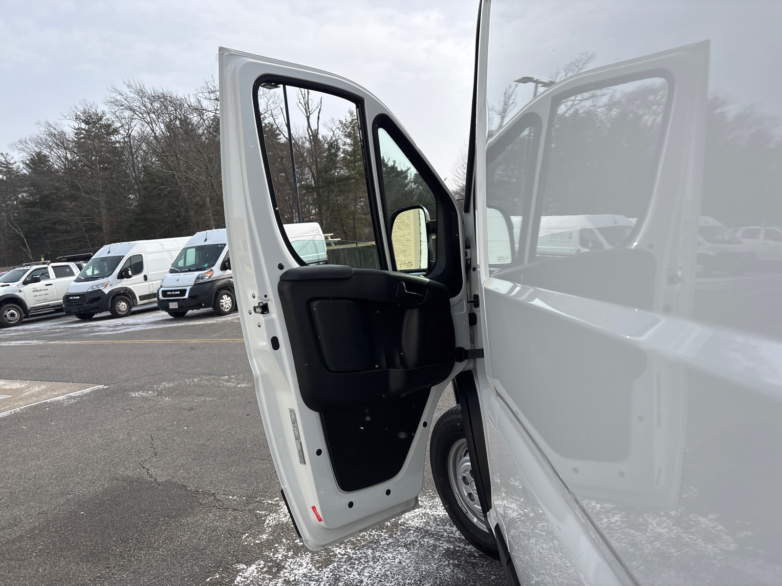 2024 Ram ProMaster 2500 High Roof 15