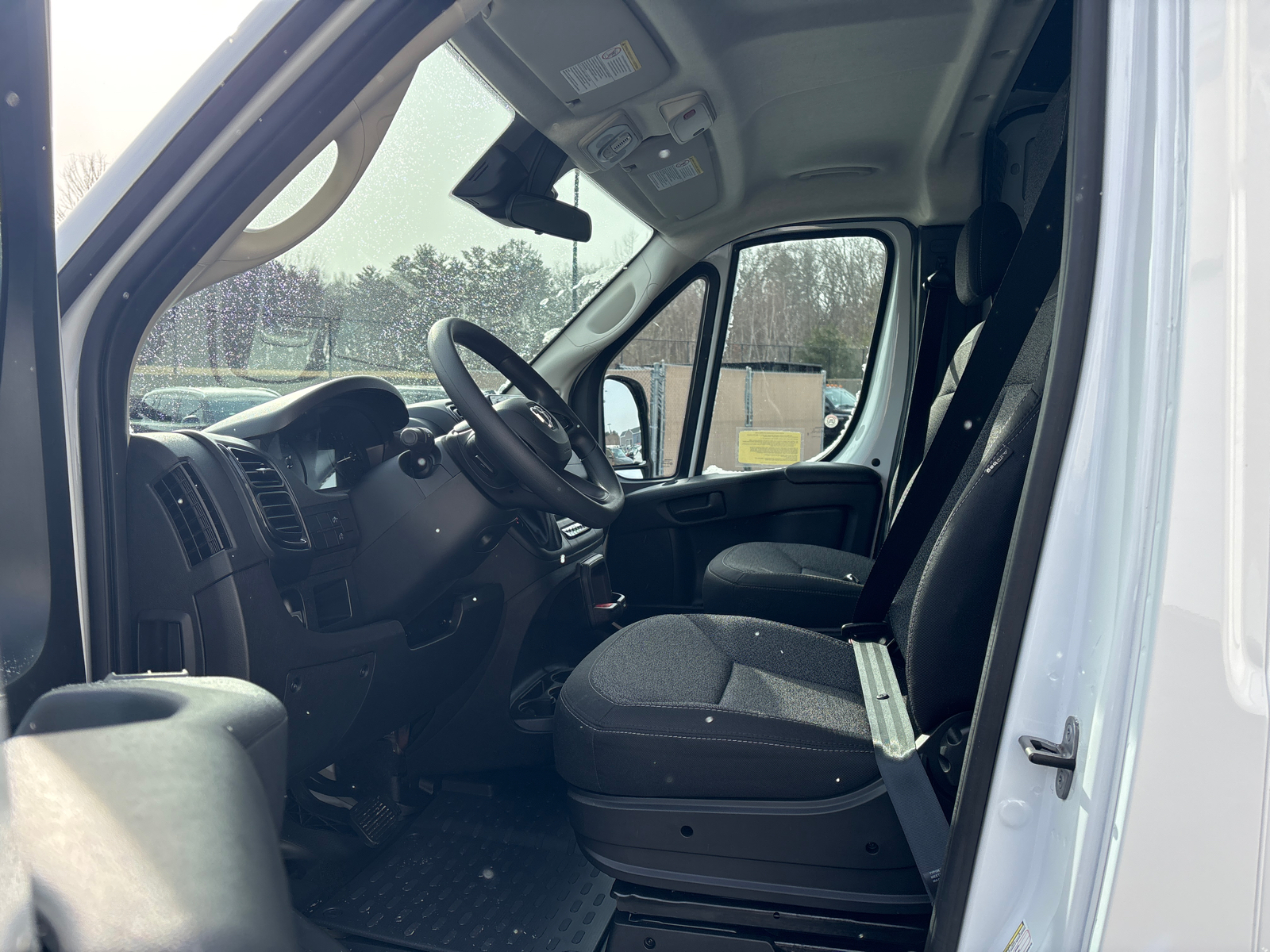 2024 Ram ProMaster 2500 High Roof 26