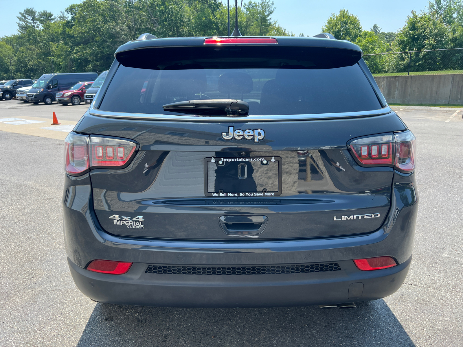 2018 Jeep Compass  8