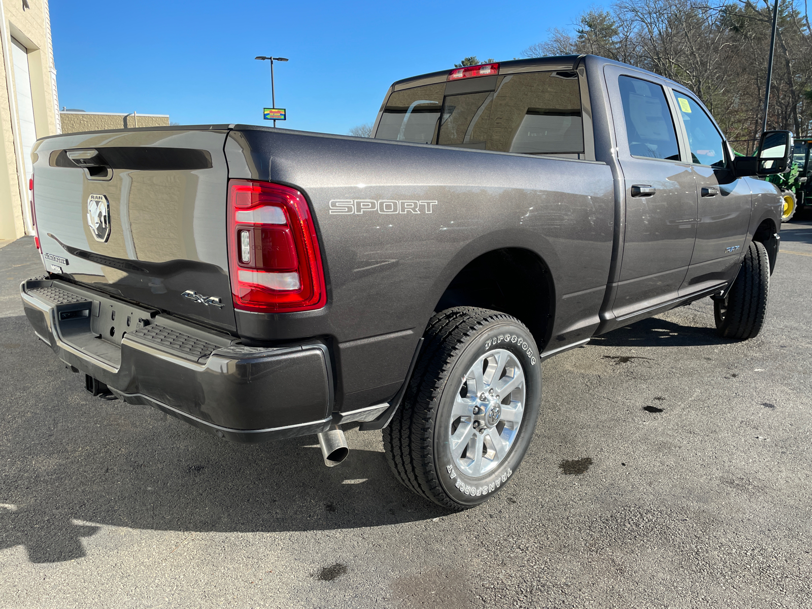 2024 Ram 2500 Laramie 14