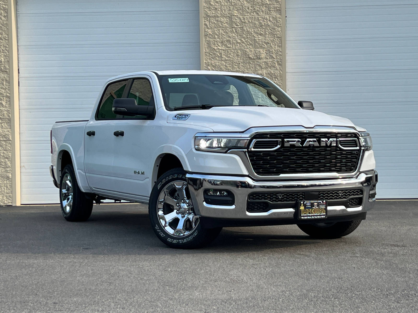 2025 Ram 1500 Big Horn/Lone Star 2