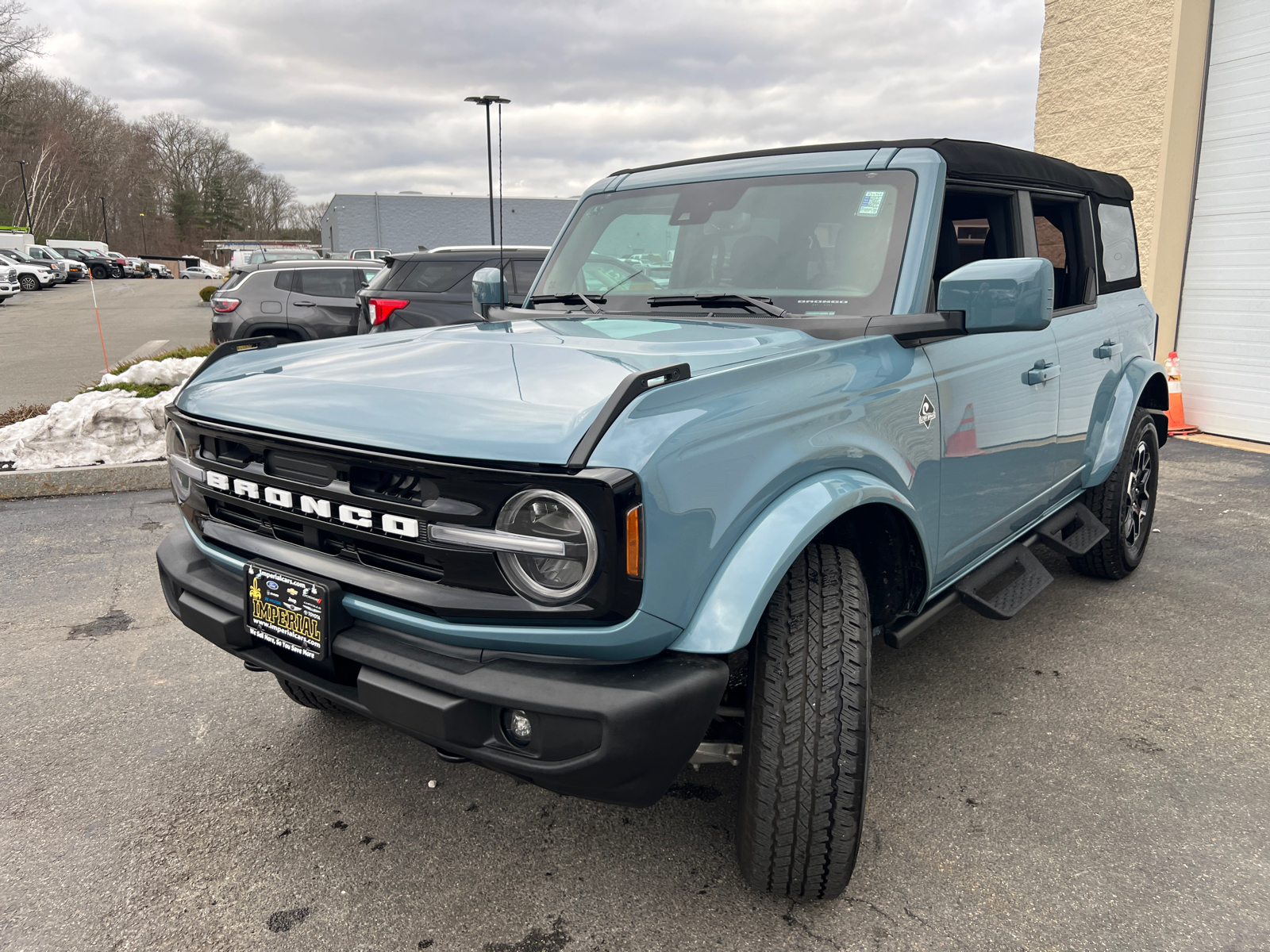 2023 Ford Bronco Outer Banks 4