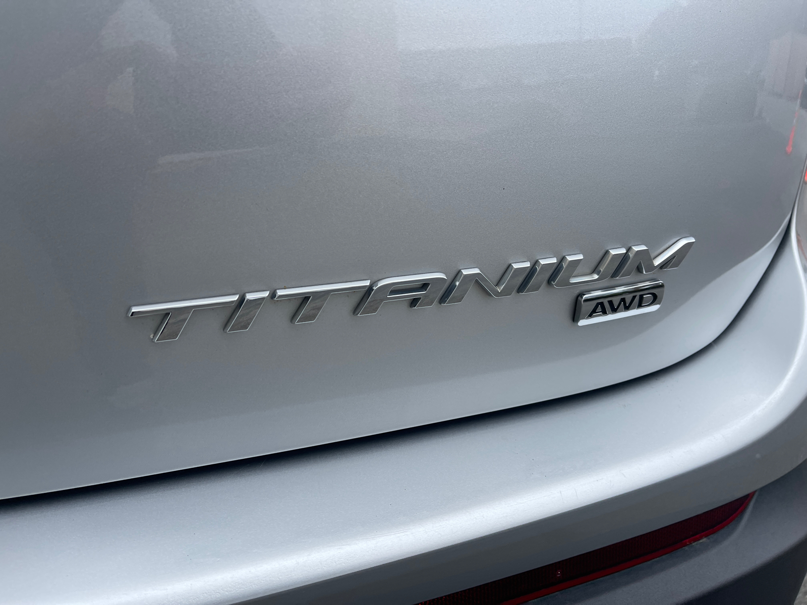 2016 Ford Edge Titanium 12