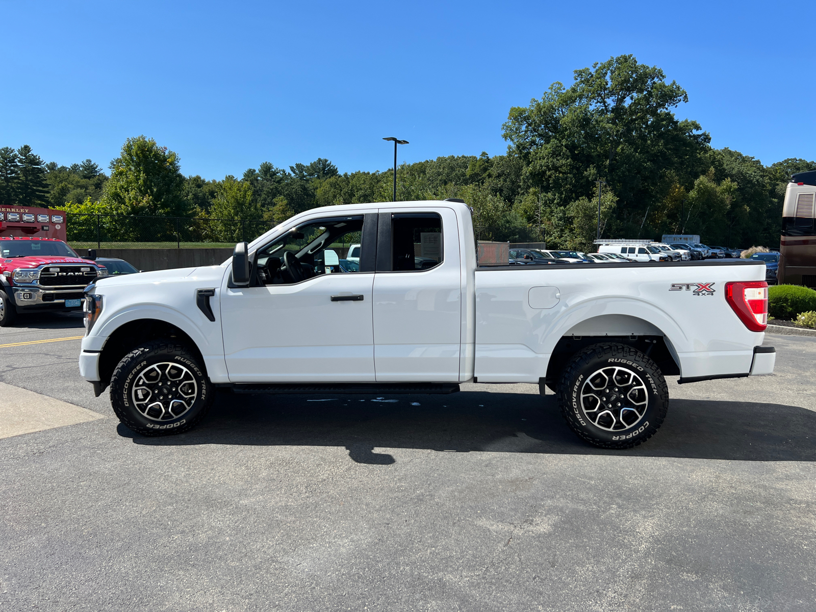 2023 Ford F-150 XL 5