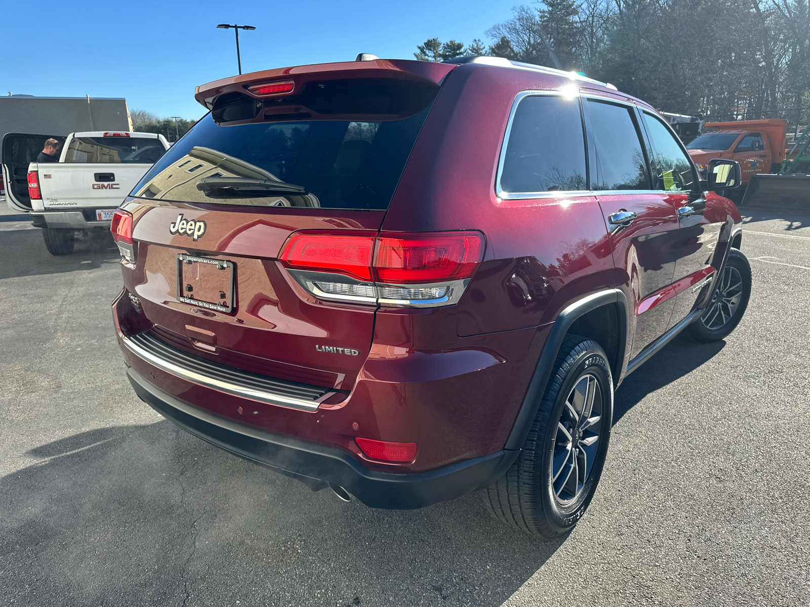 2019 Jeep Grand Cherokee Limited 10