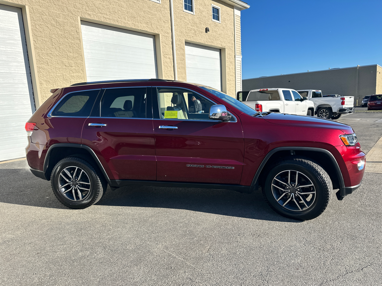 2019 Jeep Grand Cherokee Limited 11