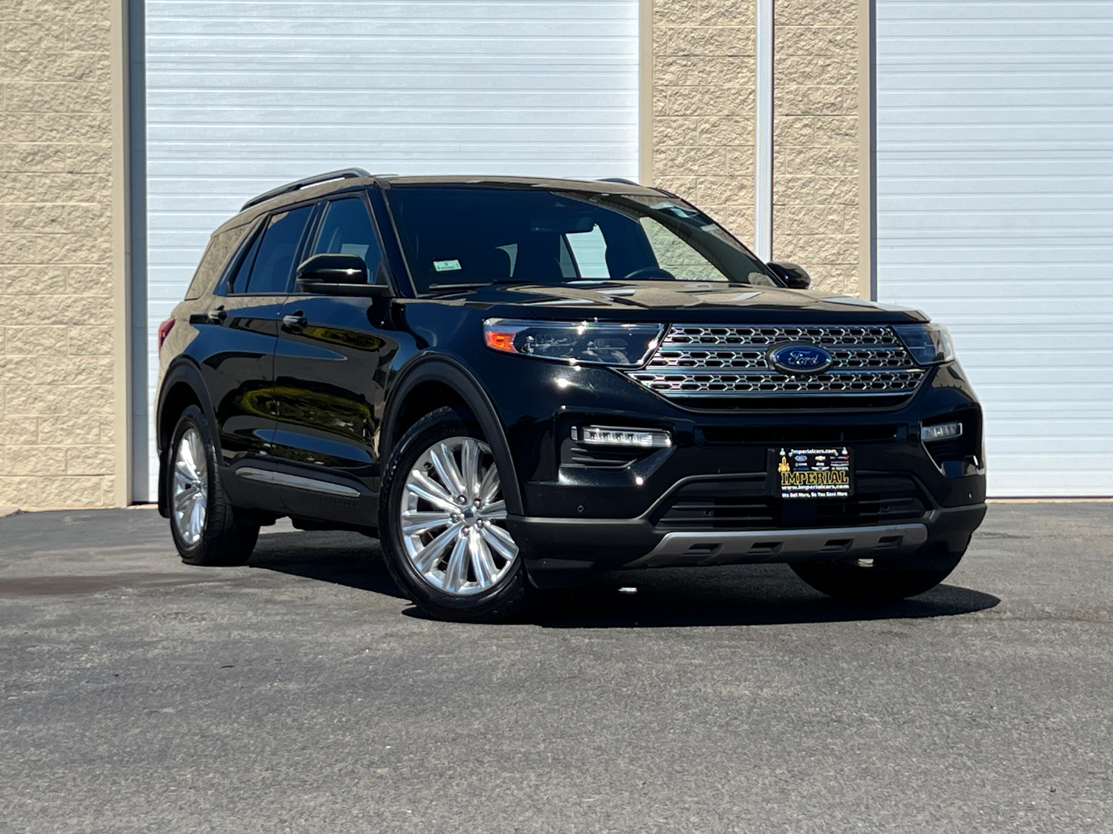 2020 Ford Explorer Limited 1