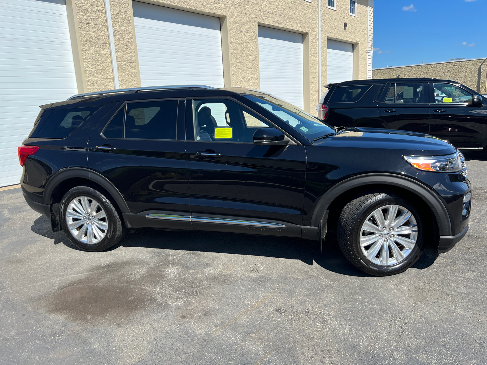 2020 Ford Explorer Limited 11