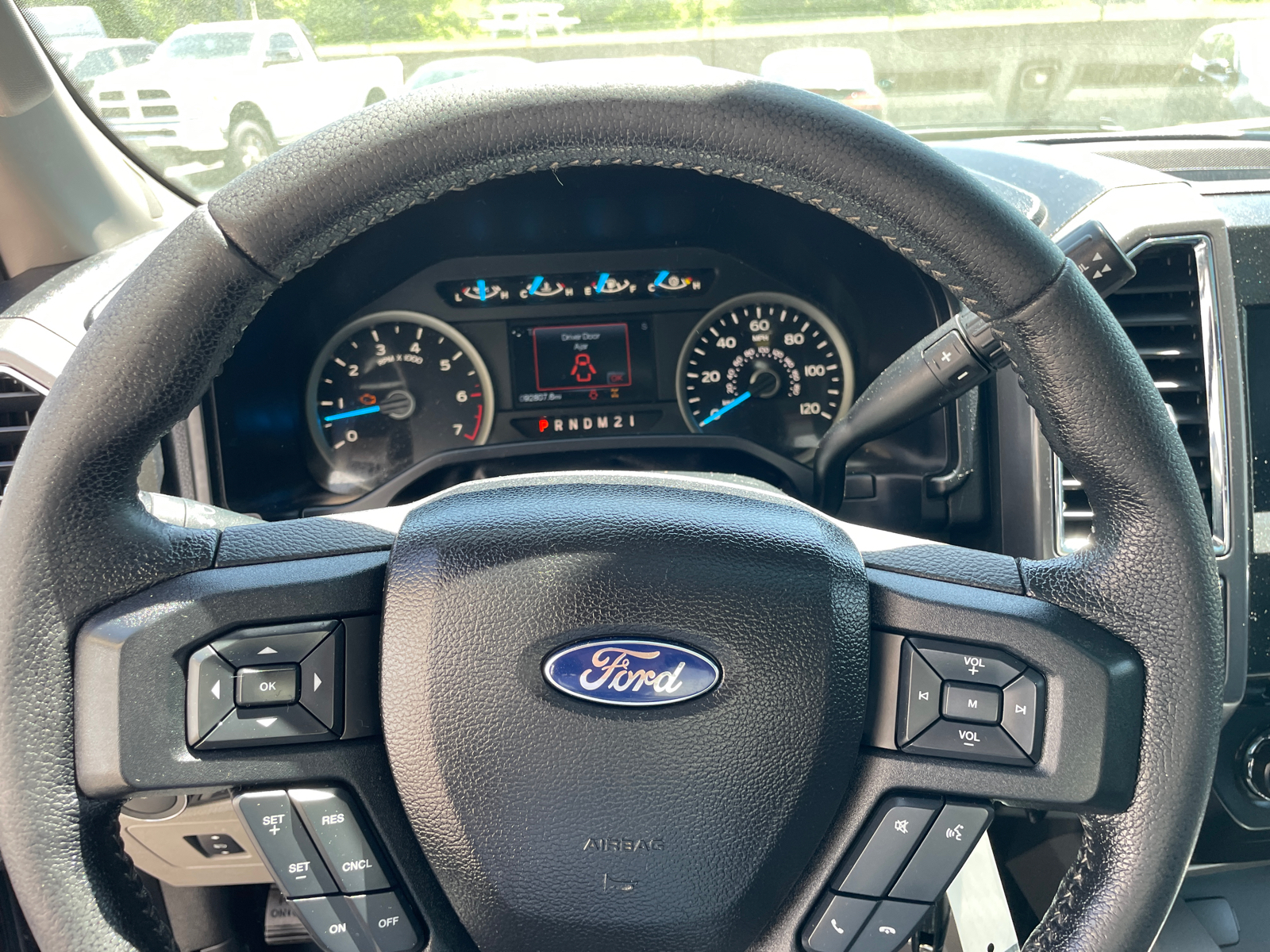 2016 Ford F-150  24
