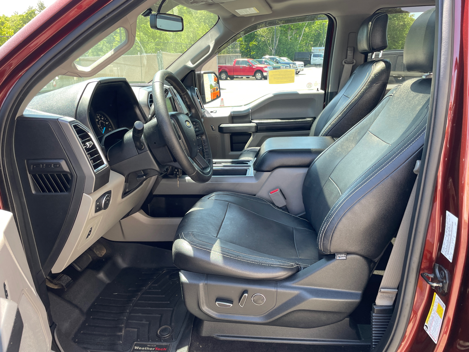 2016 Ford F-150  33