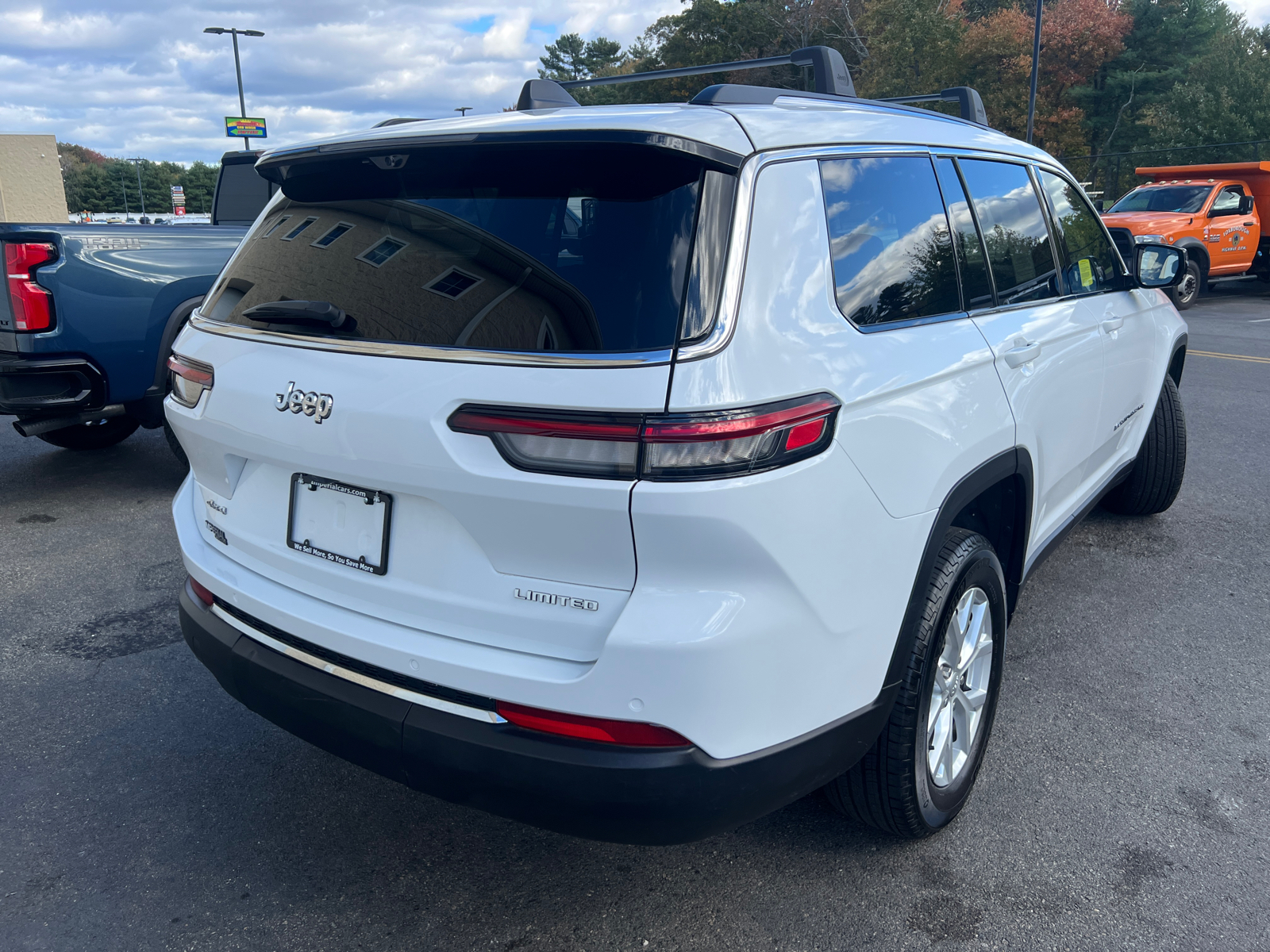 2023 Jeep Grand Cherokee L Limited 12