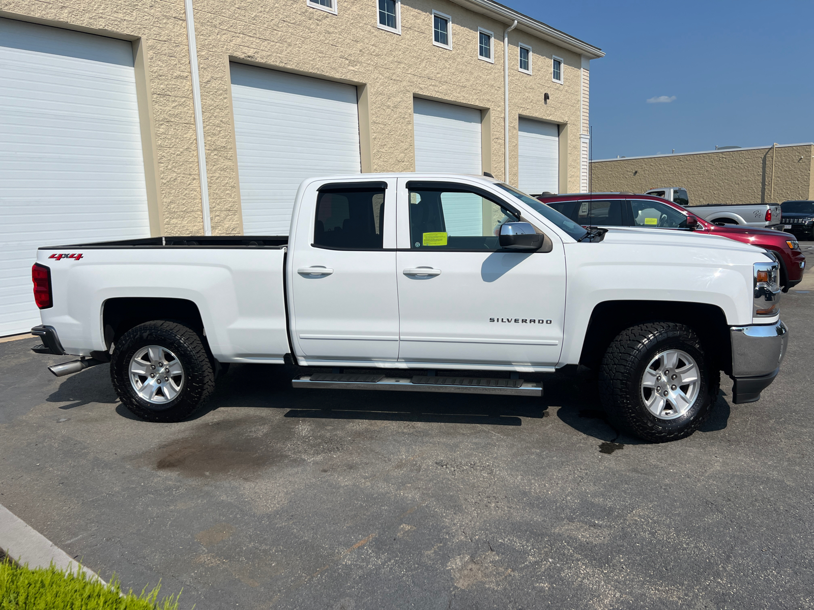 2018 Chevrolet Silverado 1500 LT 11