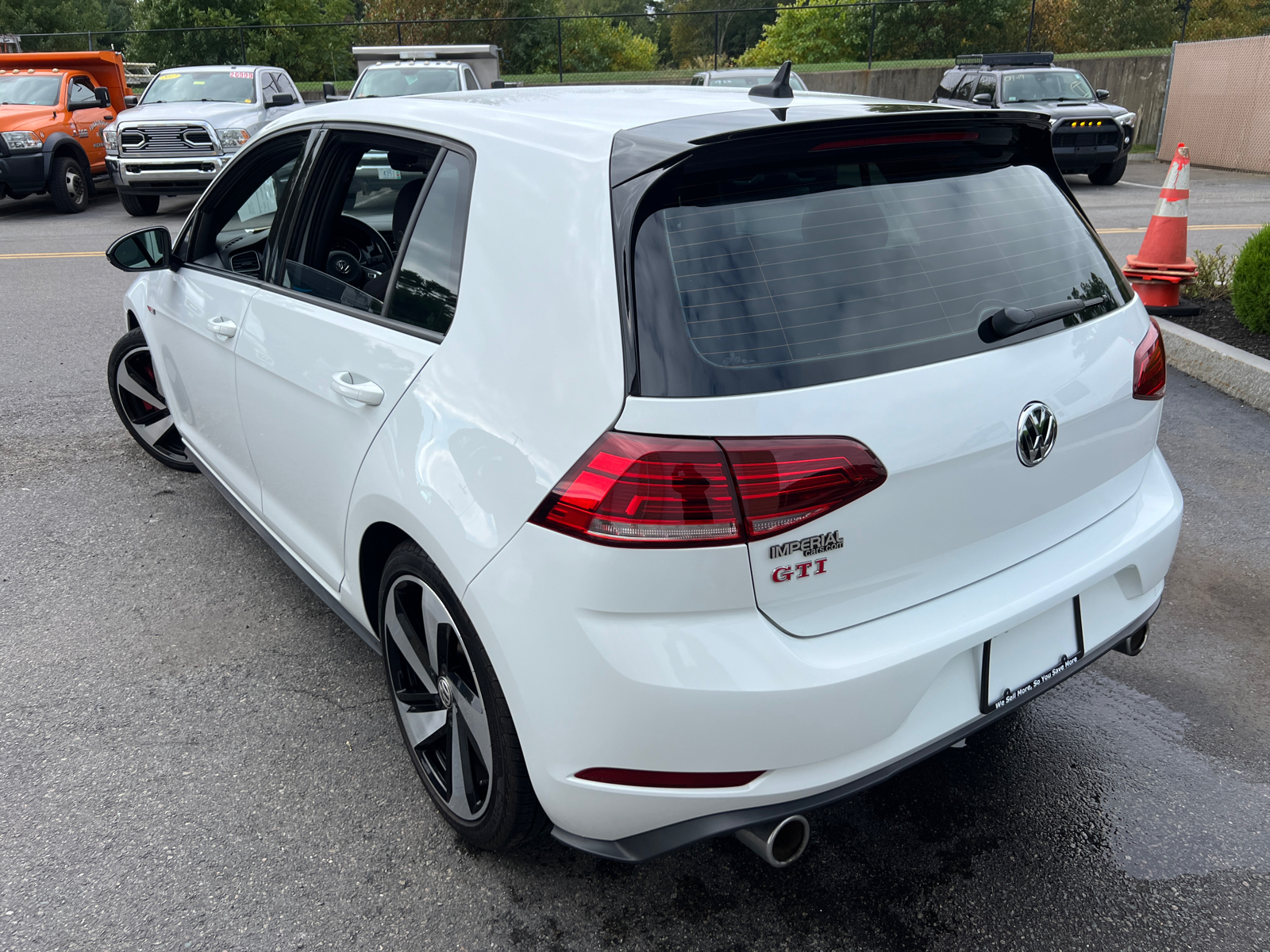 2021 Volkswagen Golf GTI 2.0T S 7