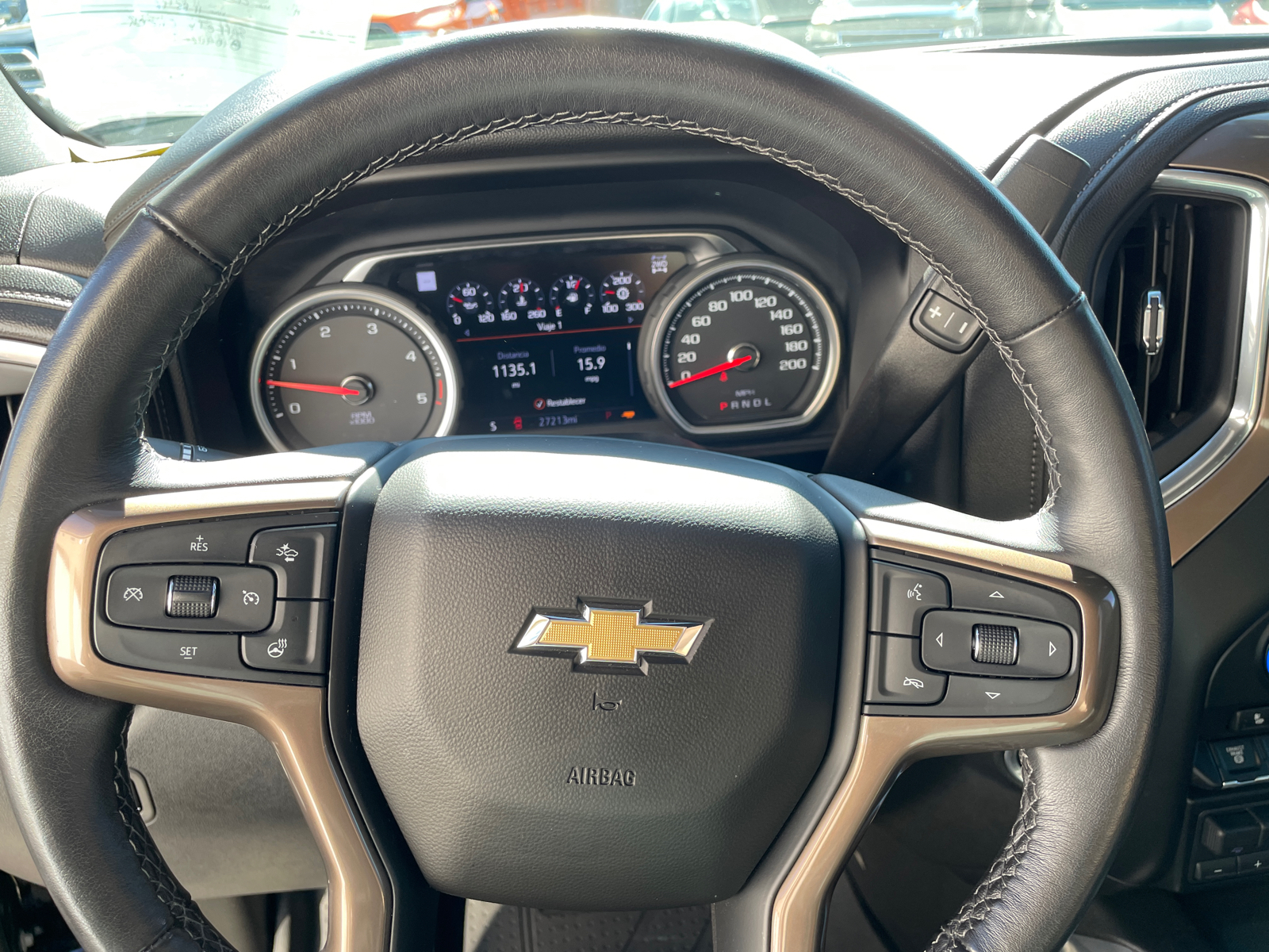 2023 Chevrolet Silverado 3500HD High Country 27