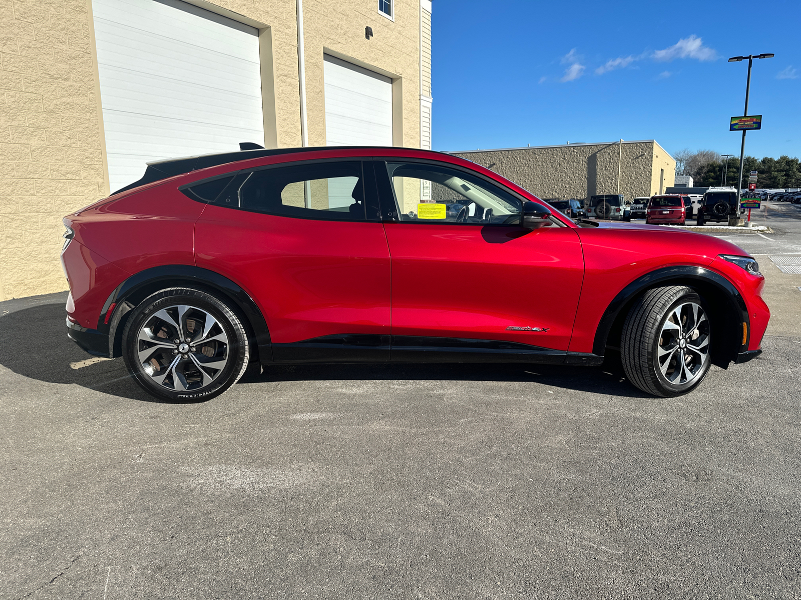 2021 Ford Mustang Mach-E Premium 11